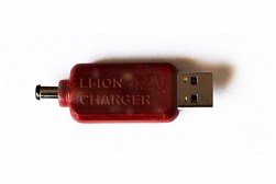 USB li-ion nabíječka 8.4V - PŘIPRAVUJEME